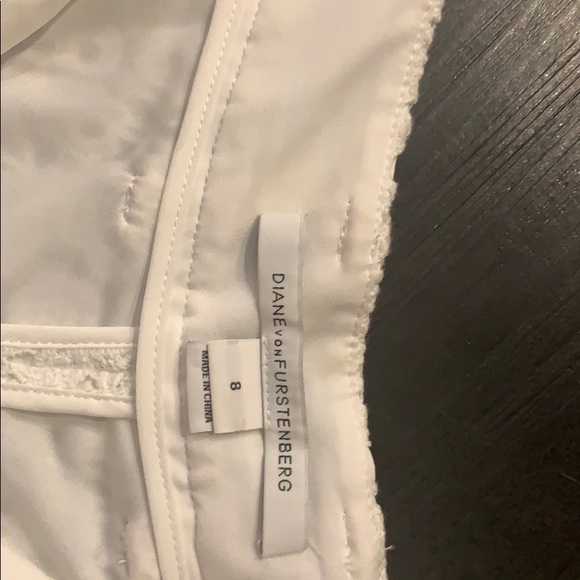 White lace shorts - Picture 4 of 4